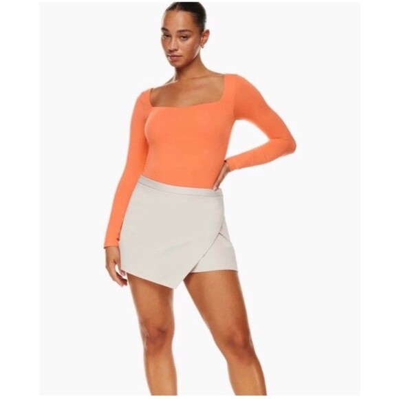 Aritzia Tops - Aritzia Babaton Contour Square Neck Orange Long Sleeve Bodysuit Sz S